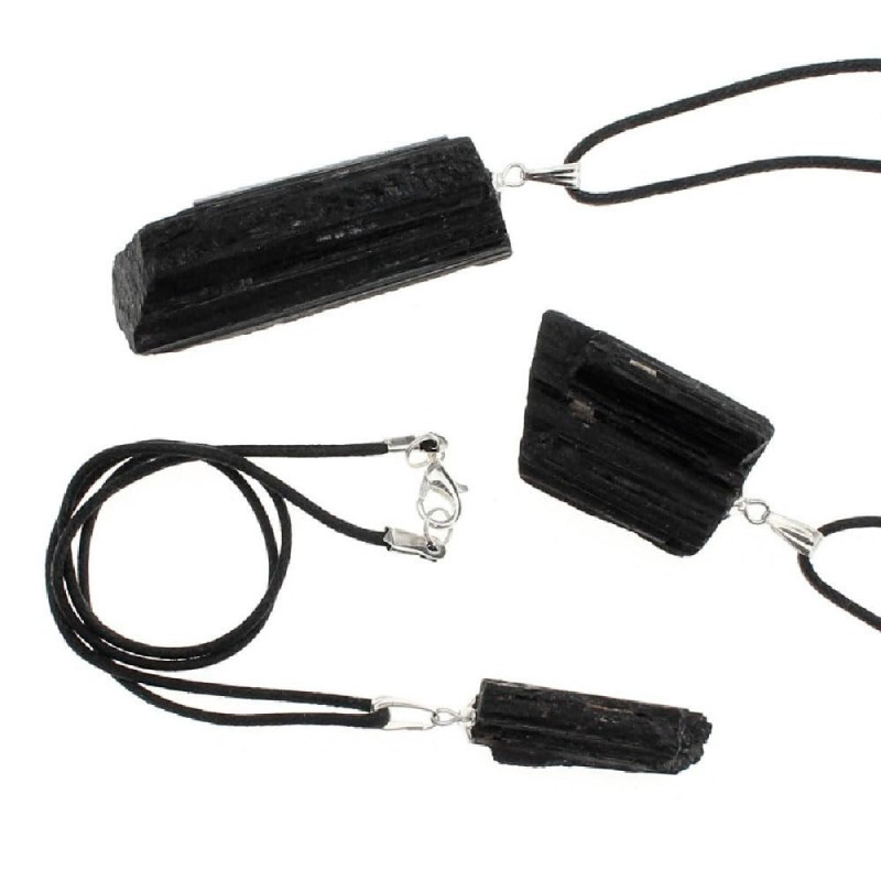 Raw Black Tourmaline Pendant – Protection & Natural Energy